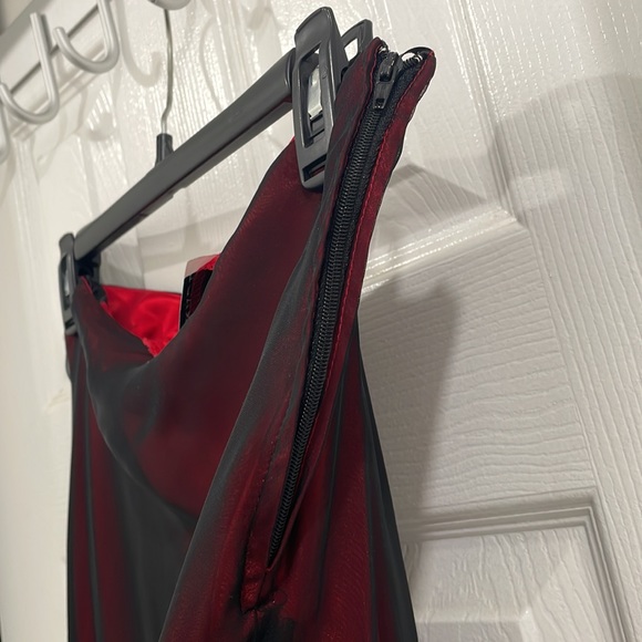 Red and black Evening gown skirt with slits by Masquerade - Picture 4 of 5